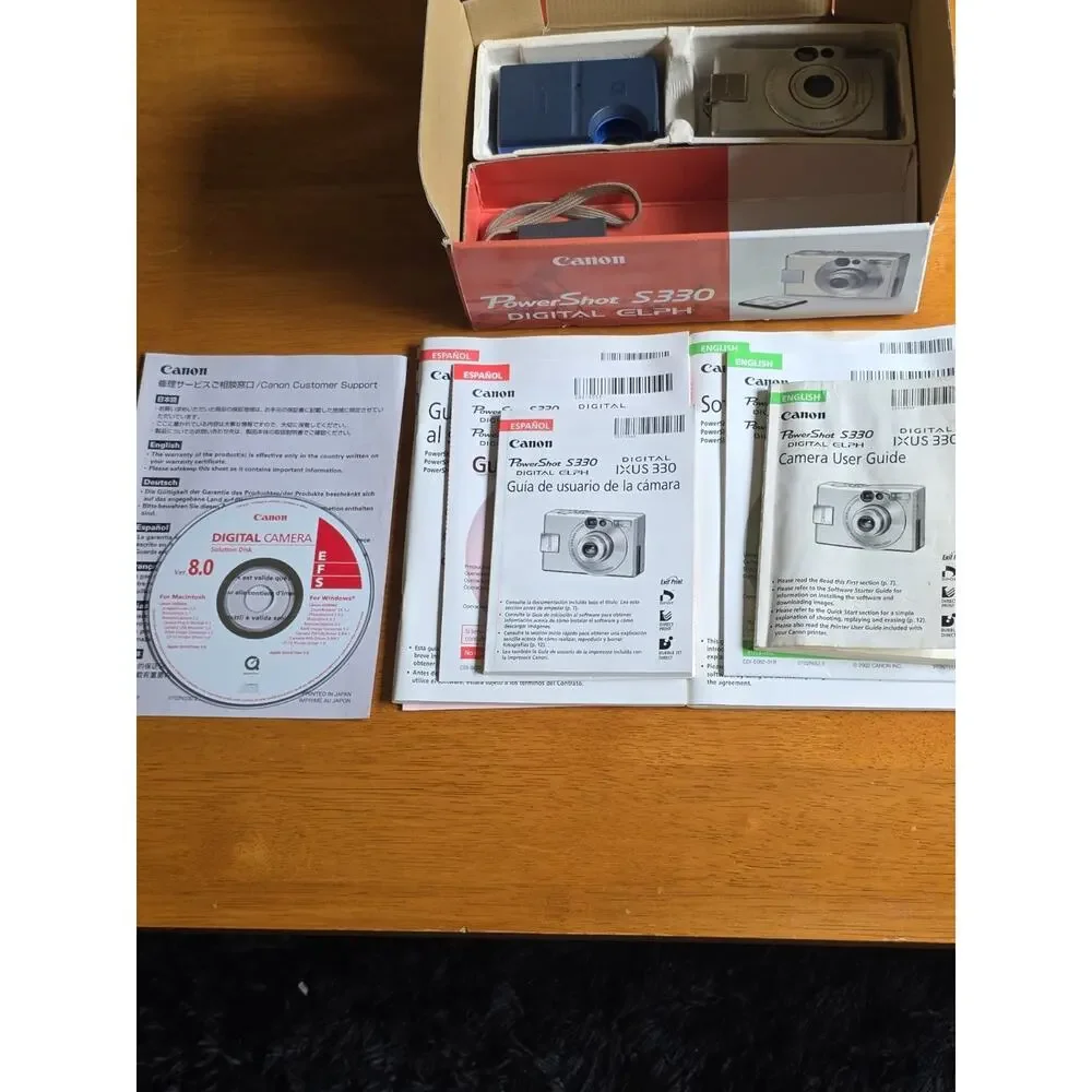 Canon PowerShot ELPH S330 2.0MP Digital Camera, Box, Manuals, No Battery - NICE!